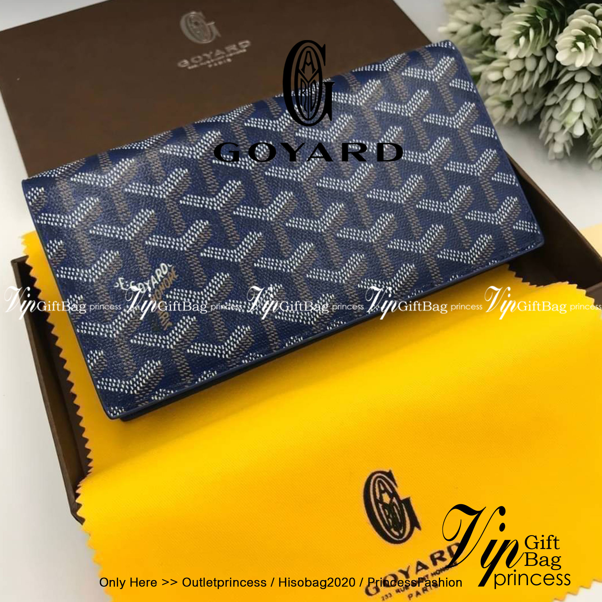 หนังแท้ GOYARD LONG WALLET กระเป๋าสตางค์ใบยาว รุ่นตามหา มาเท่าไหร่ไม่เคยพอเลยค่า เป็นรุ่นคลาสสิกที่หยิบมาใช้งานได้บ่อยที่สุด งานหนังแท้ทั้งใบสวยมากนะคะ ใช้ทนทานได้นานเลยค่ะ ภาพสินค้าถ่ายจากงานขายจริง พร้อมส่งที่ไทยราคาสุดคุ้มห้ามพลาดค่ะ! ภาพสินค้าถ่ายจากง