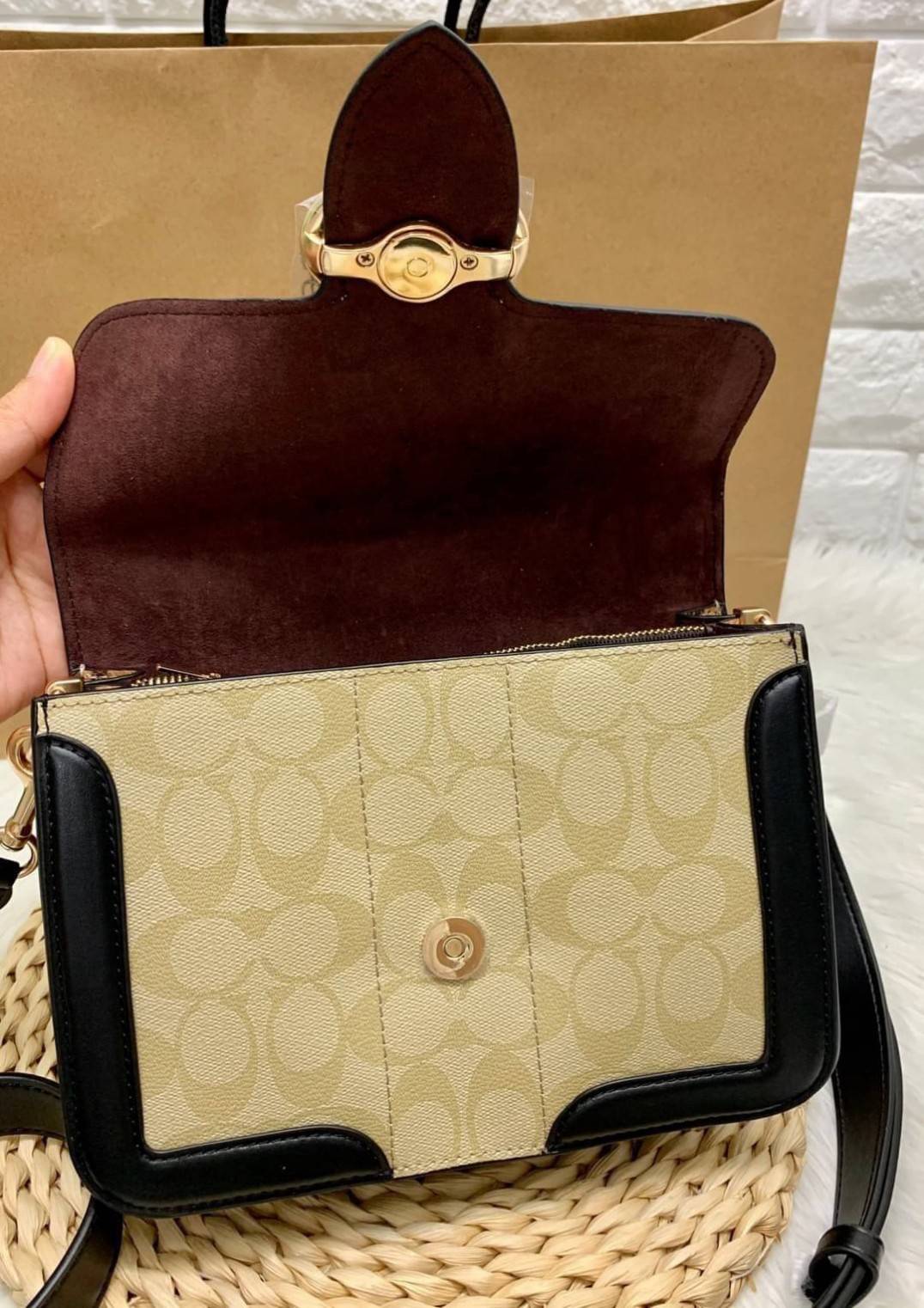 ของแท้ 💯% COACH SMALL GEORGIE TOP HANDLE IN BLOCKED SIGNATURE CANVAS ((6504//0468)) กระเป๋าหิ้ว//สะพายข้างได้ วัสดุหนังแท้