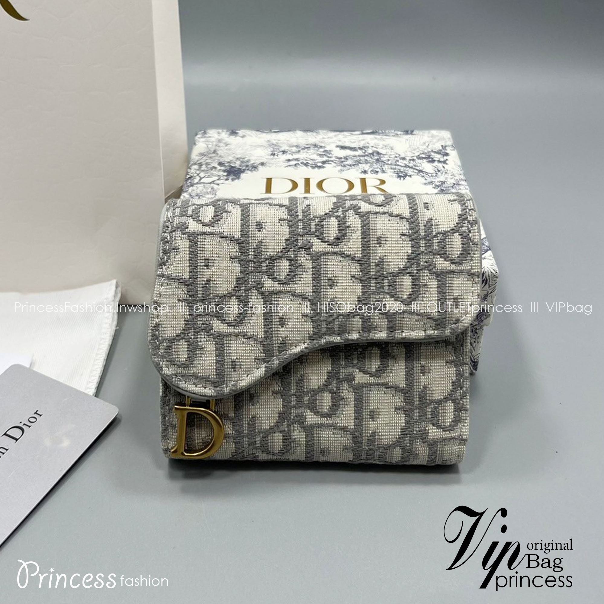 TopORI DIOR SADDLE LOTUS WALLET Oblique Jacquard / Dior wallet กระเป๋าสตางค์ 3 พับ พร้อมส่ง 2 สี **สินค้าเกรดท็อปออริจินอล 1:1 สลับแท้ งานสวยตามรูป ภาพถ่ายจากงานขายจริง ใช้งานต่างประเทศได้
