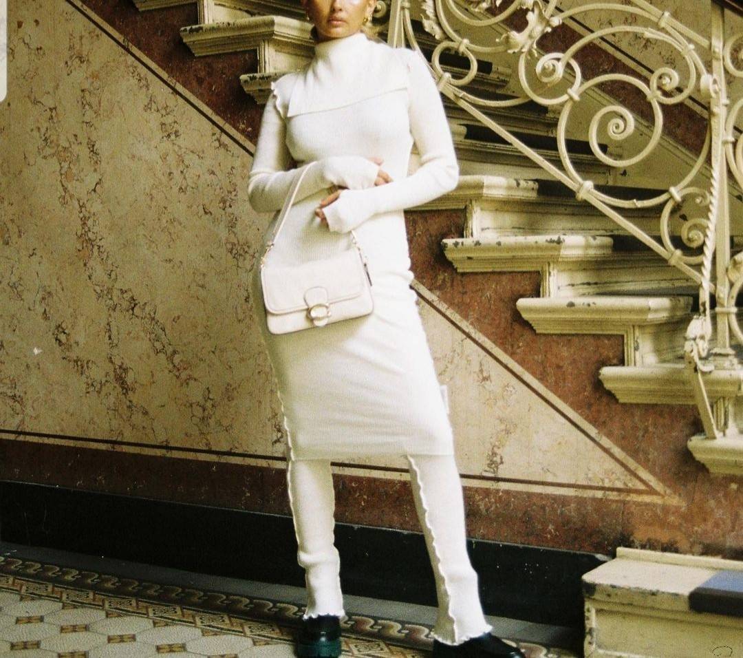 COACH SOFT TABBY SHOULDER BAG (C4823//C5261) กระเป๋าถือ กระเป๋าสะพาย ที่ใครๆก็เข้าถึงได้ หรูหรา คลาสสิค ลุคเรียบร้อย แต่ความสวยไม่น้อย! ดาเมจความลุคผู้ดีรุนแรงมาก!!เกินต้าน!!// วัสดุหนังแท้ทั้งใบ หนังเรียบ หนังนิ่มมากๆ อยู่ทรงสวยมากๆด้วย// ด้านในโล่งกว้าง