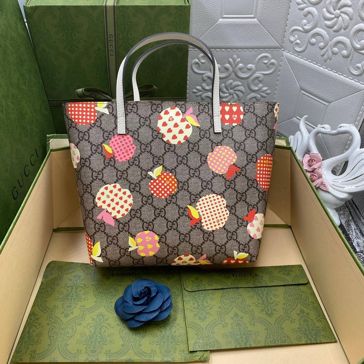 VIP 】Animal-Friendly Gucci Kid Tote Bag งานหนังแท้ทรงตั้งสวย ขนาดกะทัดรัด จุของได้เยอะ ใช้ได้ทั้งเด็กและผู้ใหญ่ น่ารักมากค่ะ **รุ่นขายดีตลอดกาล**