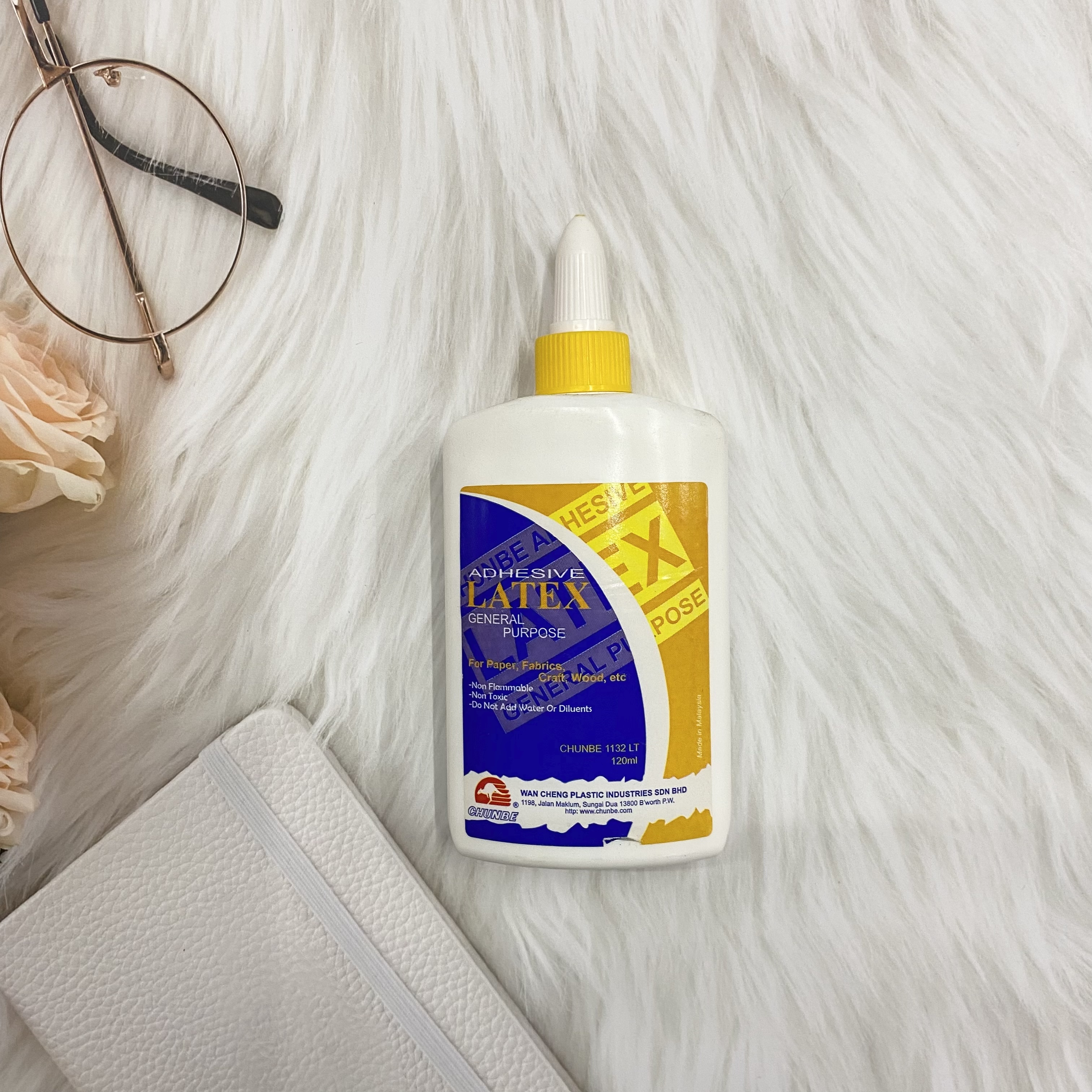 กาวลาเท็กซ์ CHUNBE 120ml. หัวบีบ 1132LT