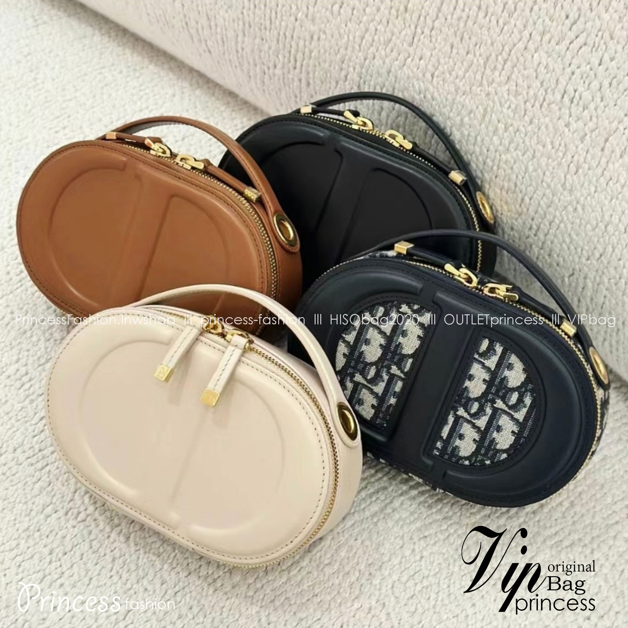 DIOR CD Signature Bag with Strap 17cm / CD OVAL CAMERA BAG / Dior Camera Bag ดีไซส์ใหม่ล่าสุด บ่งบอกถึงความหรู แต่ใช้งานได้โอกาส ใช้ได้ทั้งชายหญิง กระเป๋าสะพายทรงกล้อง ขนาดกะทัดรัด ไซส์สะพายคล่องตัว สีผู้ดีมากๆ