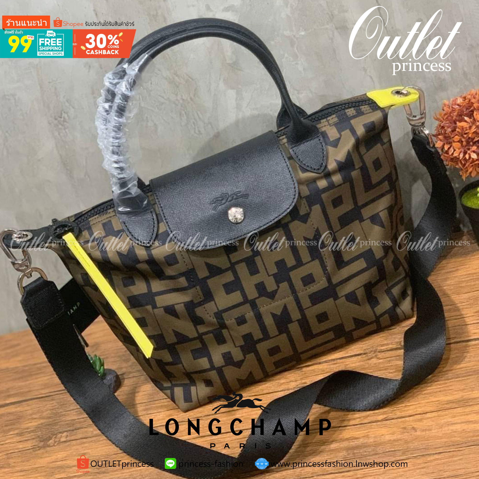 ของแท้ 💯% Longchamp LE PLIAGE LGP TOP HANDLE BAG S พบกับคอลเลคชั่นใหม่ล่าสุด มีดีไซน์ที่เรียบหรูและคลาสสิก แฝงด้วยลูกเล่นแบบเฟมินีน