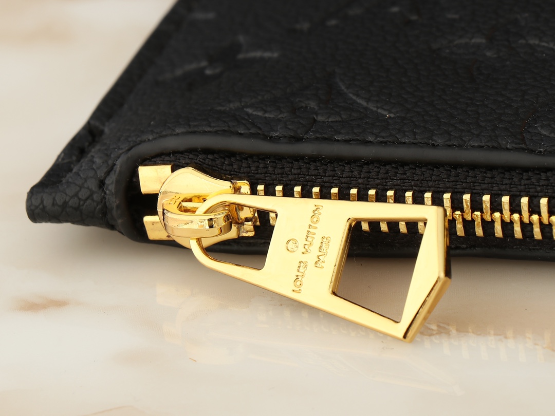 LV Bundle Monogram Empreinte Bag / LV Bella Bucket Bag กระเป๋าสะพายทรงบัคเก็ตรุ่นใหม่ ตกแต่งอะไหล่สีทองหรูหรา