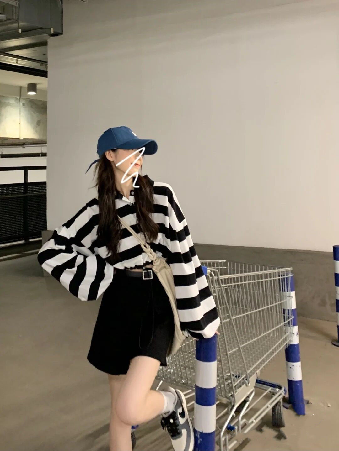 พร้อมส่ง 💡 Lopy tops เสื้อแขนยาวลายทางโอเวอร์ไซส์ (IN36054)