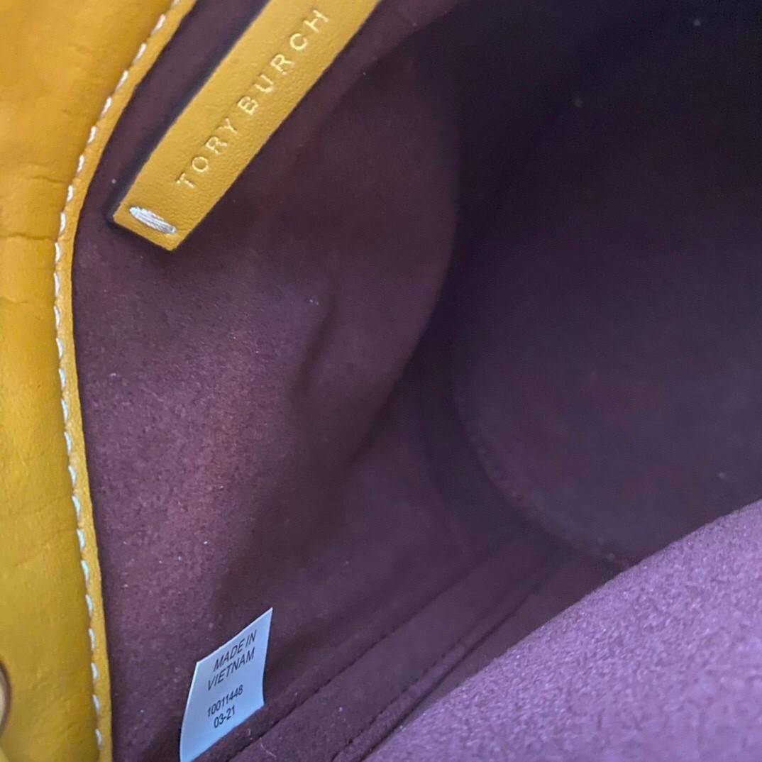 ของแท้ 💯% 】Tory Burch Monogram Jacquard Mini Bucket Bag กระเป๋าถือหรือสะพายไหล่ วัสดุผ้า Canvas โลโก้ Jacquard ทรงถัง ตั้งอยู่ทรง กระเป๋าปักลายแบรนด์ สวยหรู