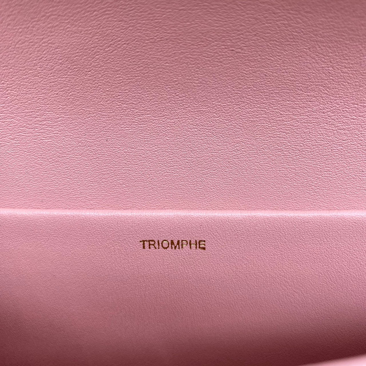 MEDIUM 22cm : CELINE CLASSIQUE TRIOMPHE BAG IN SHINY CALFSKIN / Celine Triomphe Bag / Celine Bag พร้อมส่ง 10 สี เกรดออริ 1:1 กระเป๋าแบรนด์หรูที่ควรมีแห่งปี