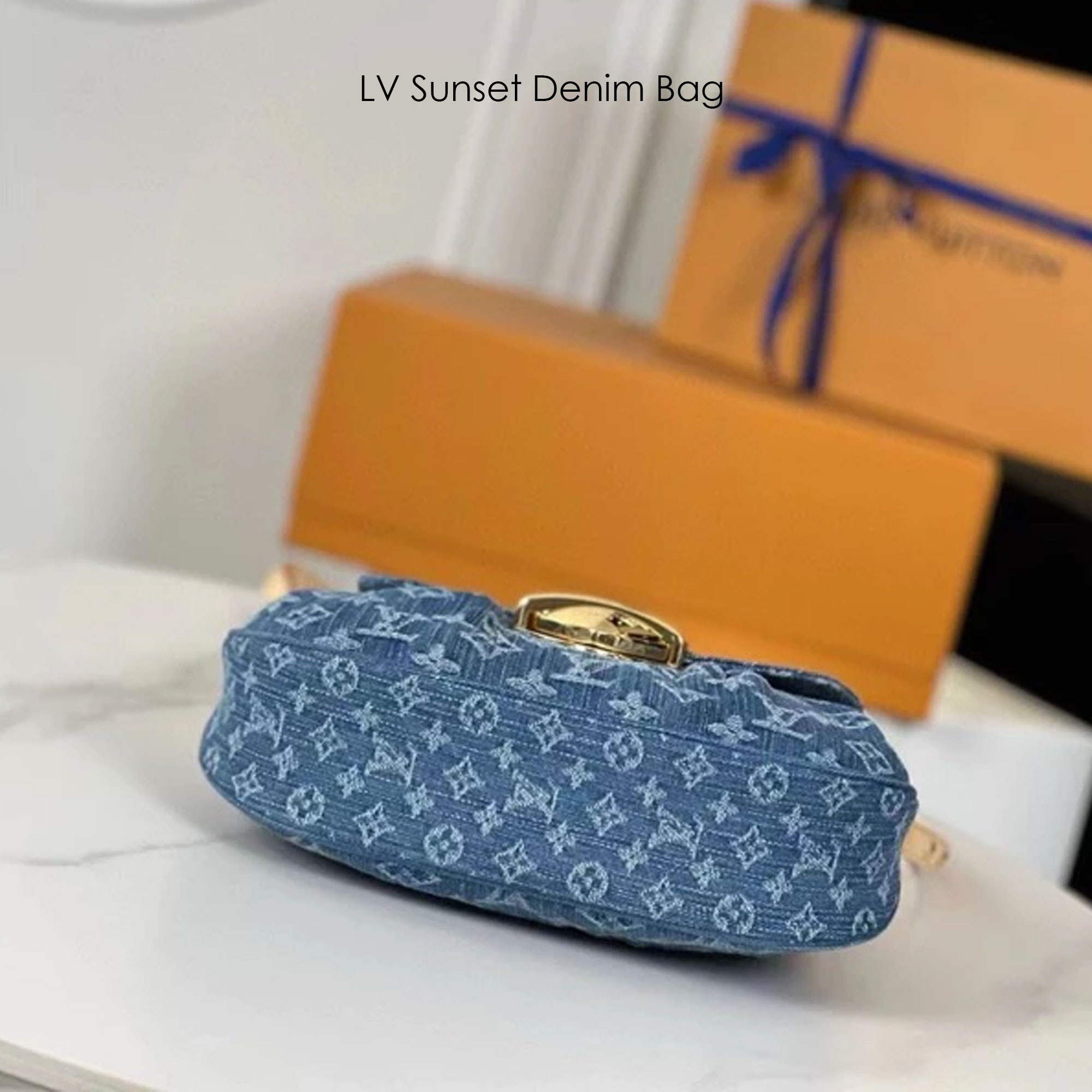 LV Sunset Denim Bag กระเป๋าสะพายไหล่เดนิมแต่งขาดเท่ห์ๆ แรงมากฉุดไม่อยู่ กับกระแสคอลใหม่ lvremix ดีไซน์แบบตัวมัม y2k รูปทรง baguette สวยดูแพง ใบนี้ก็ฉ่ำสุดๆ