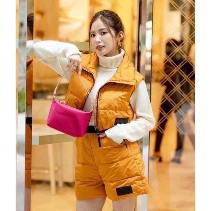 LONGCHAMP LE PLIAGE RE-PLAY Shoulder bag แฟน ๆ ของกระเป๋าไนลอนพกพาอันเป็นเอกลักษณ์ของแบรนด์ ตอนนี้มีคอลเลกชั่นใหม่ล่าสุดให้เลือกสรร