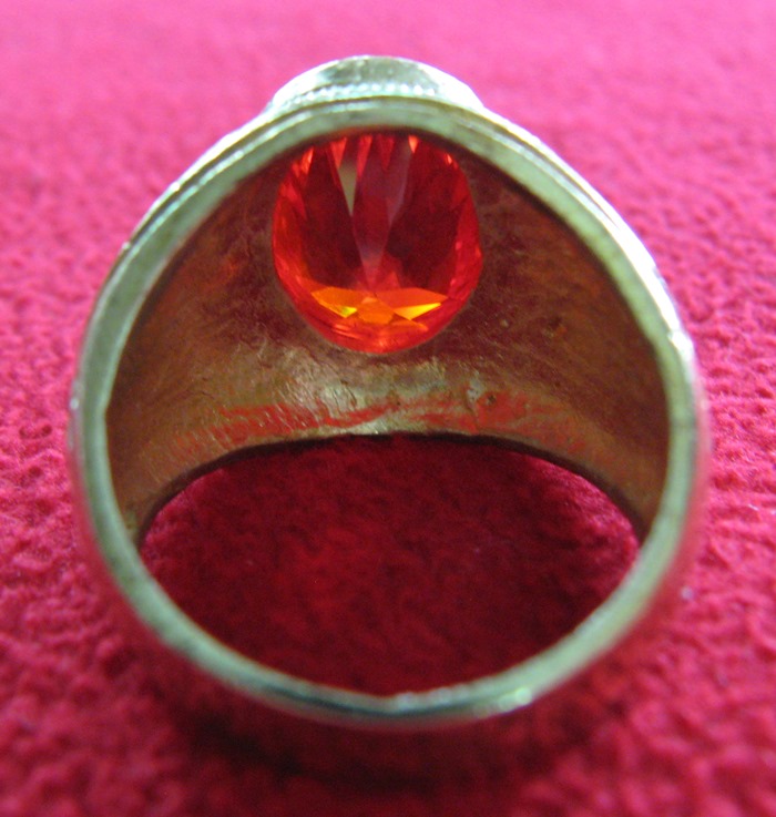 สินค้าหมดค่ะ แหวนพลอยทับทิมแดงเนื้อทองเหลือง(ราศีกรกฎ)แบบเล็กค่ะ