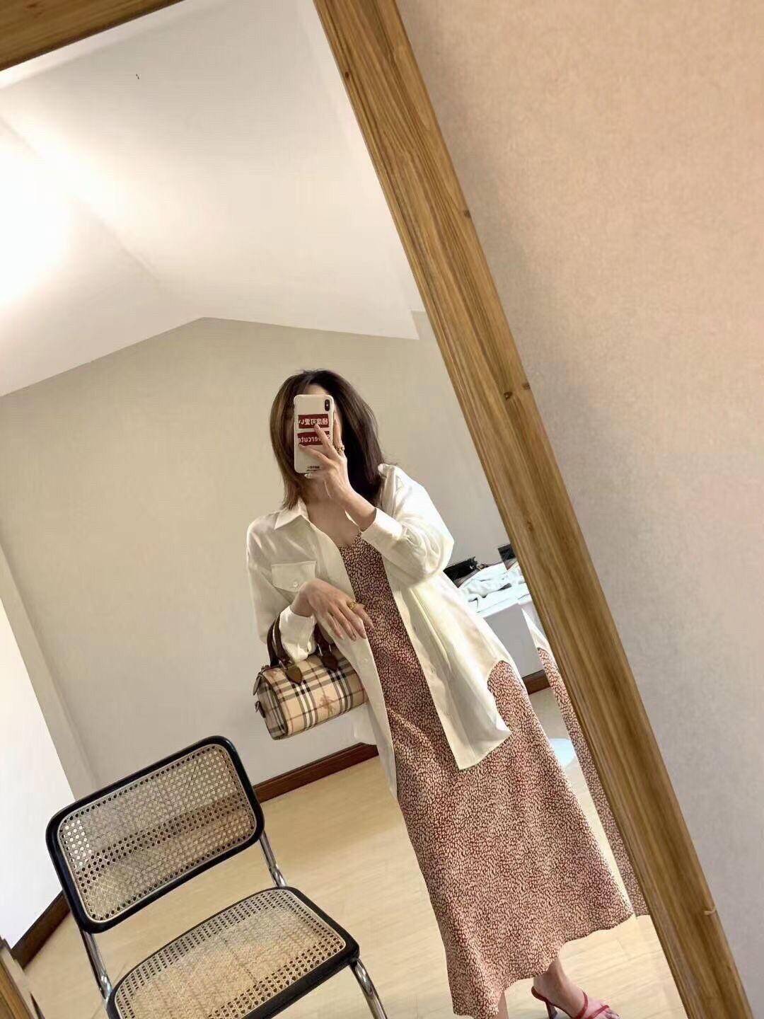 Burberry bag Crossbody Bag Vip Gift with Purchase (GWP) พรีเมี่ยมกิ๊ฟ Limited Edition จาก BURBERRY PERFUME