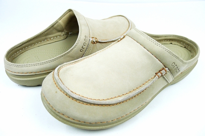 Crocs Santa Cruz Clog Leather Khaki M11