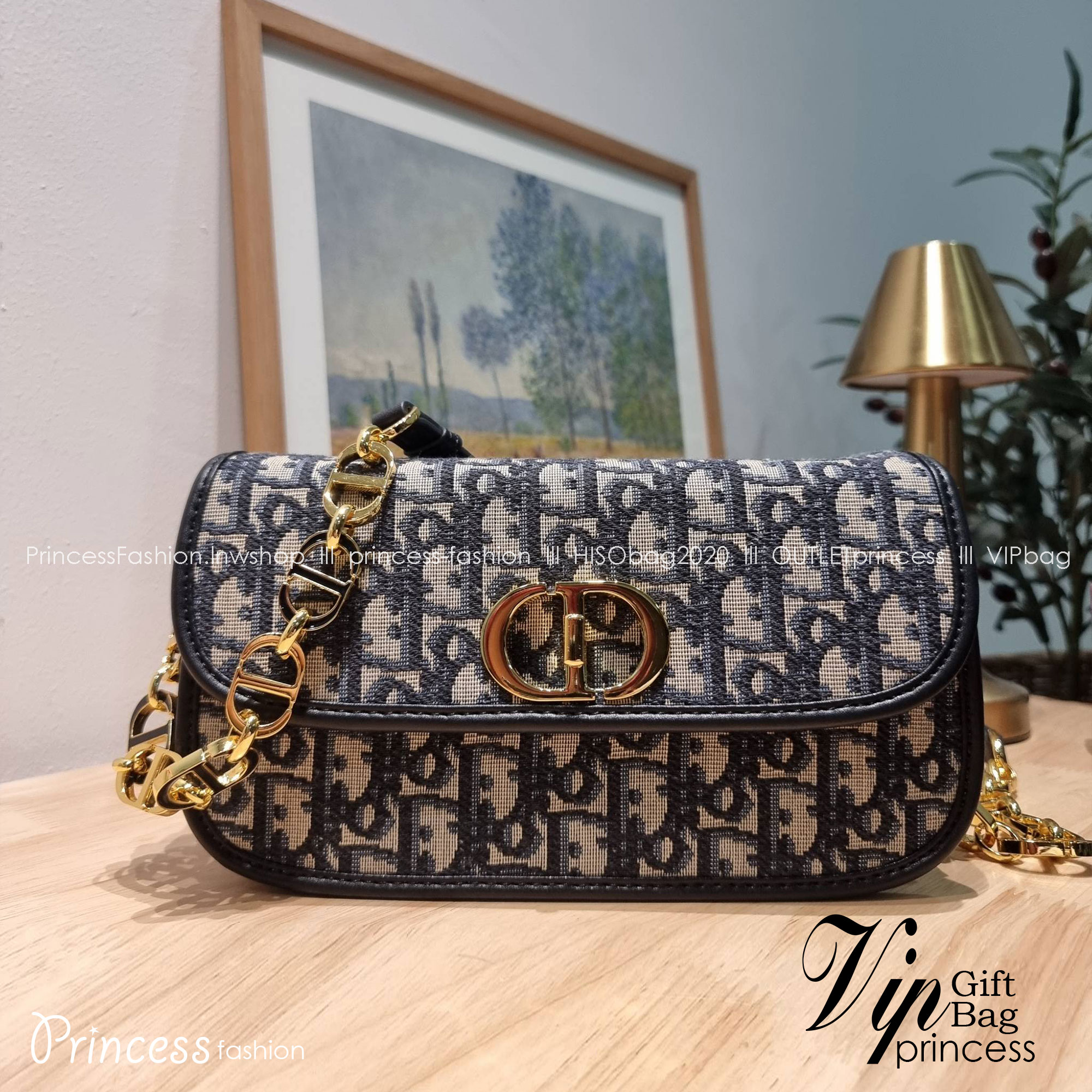 DIOR 30 MONTAIGNE AVENUE BAG สวยหรู ดีเทลแพง ต้องยกให้ไอเท็มนี้เลย กับกระเป๋าสะพายข้าง รุ่นที่ใครเห็นเป็นต้องรัก