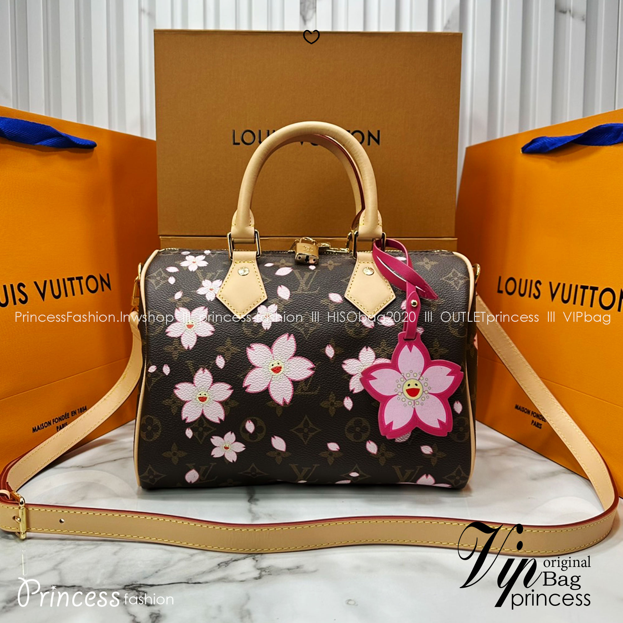 ORI หนังแท้ | คอลใหม่ดอกไม้แสนหวาน LV x TM Pochette Accessoires Cherry Blossom bag กระเป๋าสะพายดีไซน์คลาสสิครุ่นสุดปัง