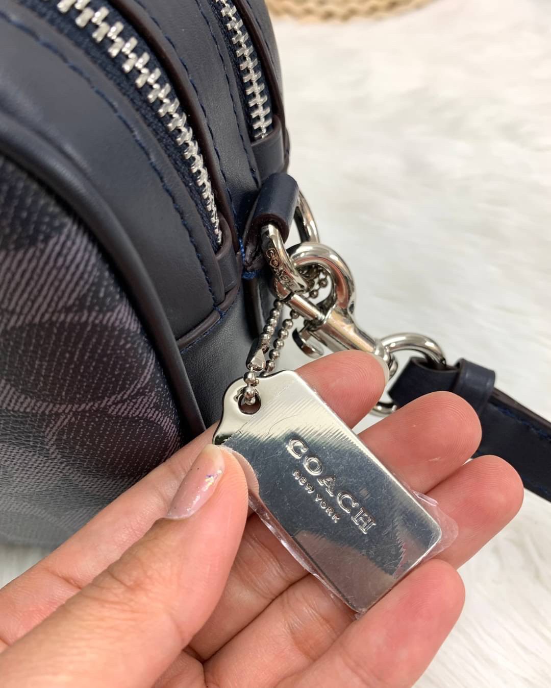 COACH JES CROSSBODY IN BLOCKED SIGNATURE ((68167)