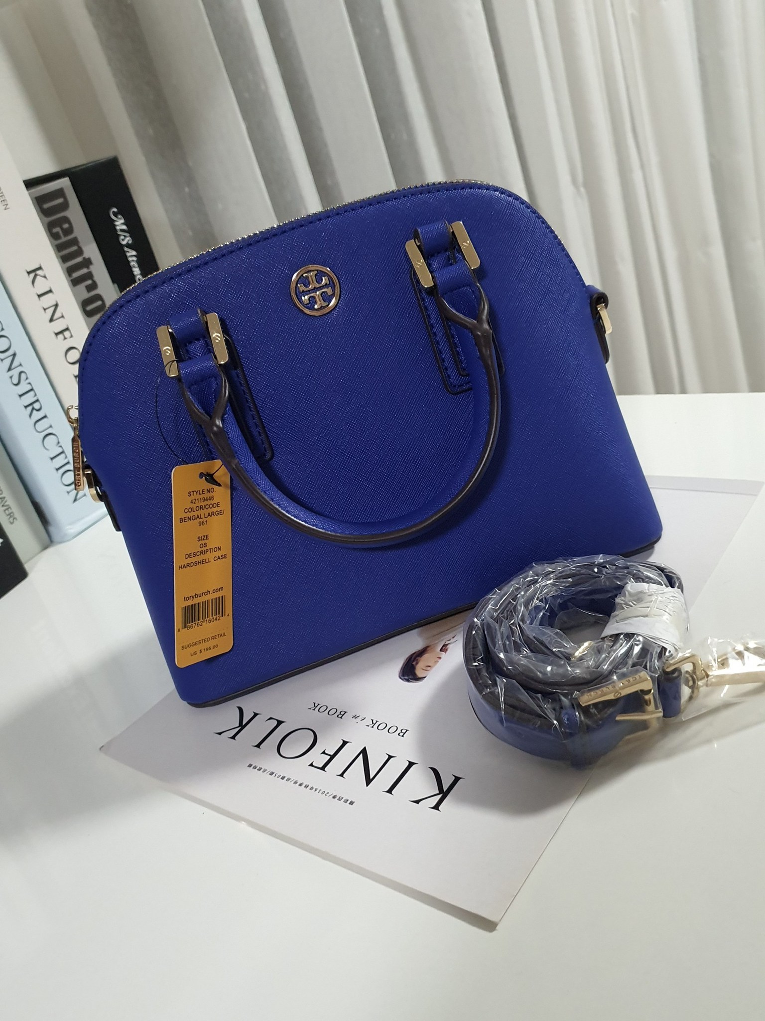 TORY BURCH SAFFIANO HANDBAG กระเป๋าสะพายแบรนด์ดังทรงสุดฮิตหนัง SAFFIANO
