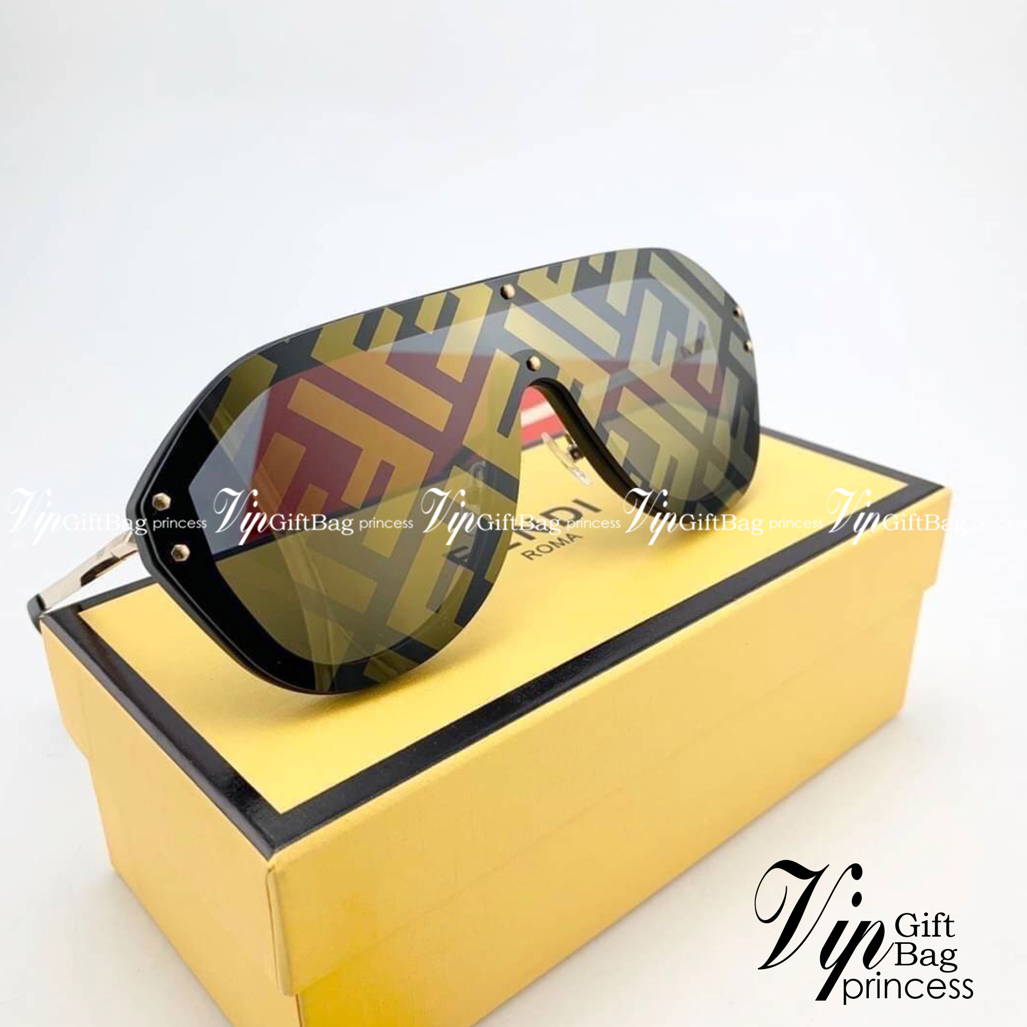 FENDI SUNGLASSES แว่นตาเฟนดิ เกรดออริจินอล 1:1 งานสวยสุด คุณภาพดี Hi-quality กันแดดเต็มประสิทธิภาพ UV400 ภาพถ่ายจากสินค้าจริง มาพร้อมกล่อง Full set box พร้อมส่งที่ไทย ใช้งานต่างประเทศได้