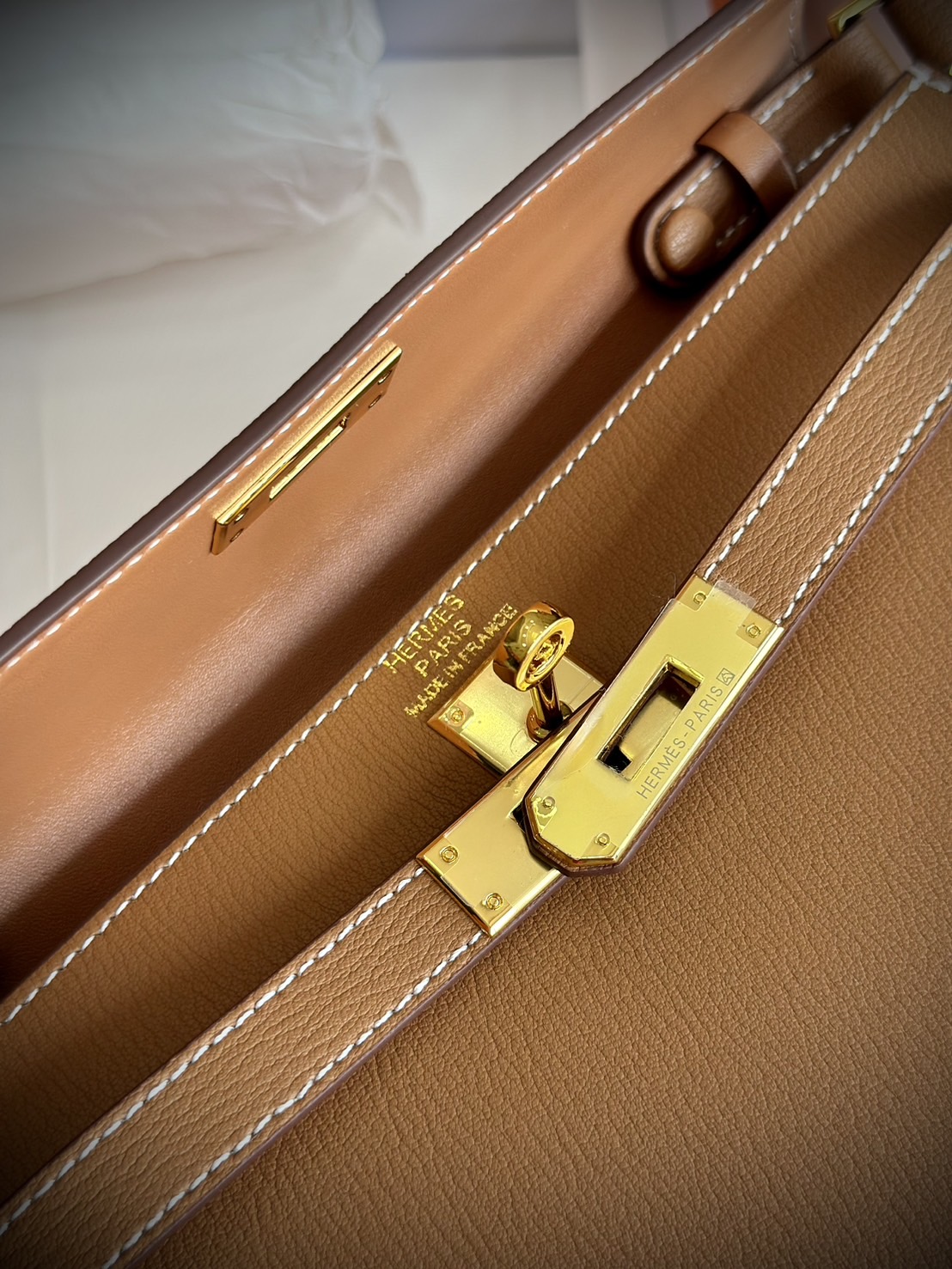 HERMES Kelly Classique To Go wallet swift leather เกรดงานดีสุด กระเป๋าแบรนด์หรูทรงกระเป๋าสตางค์ หนังแท้ เกรดออริ ท็อป สลับแท้ 1:1 ใช้งานต่างประเทศได้