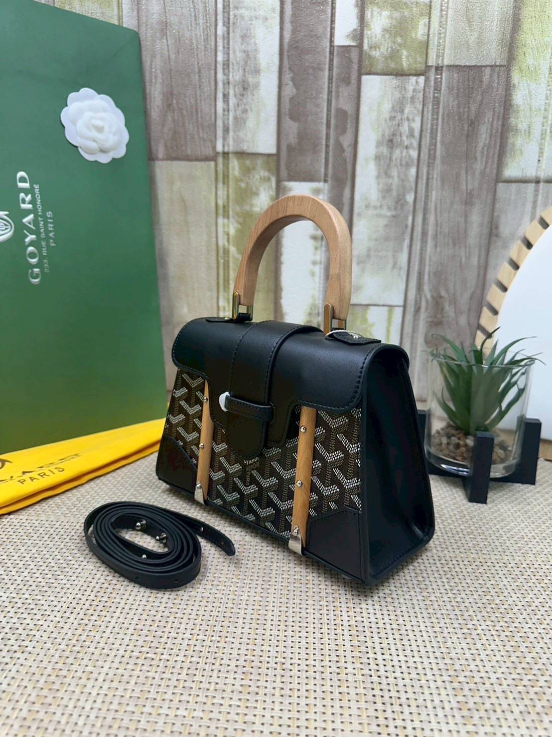 10 สี ORI หนังแท้ | GOYARD Saïgon Souple Mini Bag 20cm กระเป๋าถือ/สะพายดีไซน์หูจับไม้เป็นเอกลักษณ์ที่สวยหรูหราสง่างาม