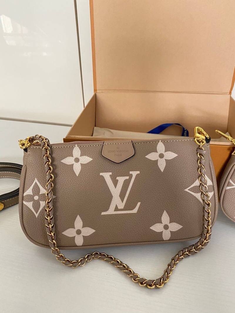 VIP GIFT 】LOUIS VUITTON MULTI POCHETTE ACCESSOIRES BAG