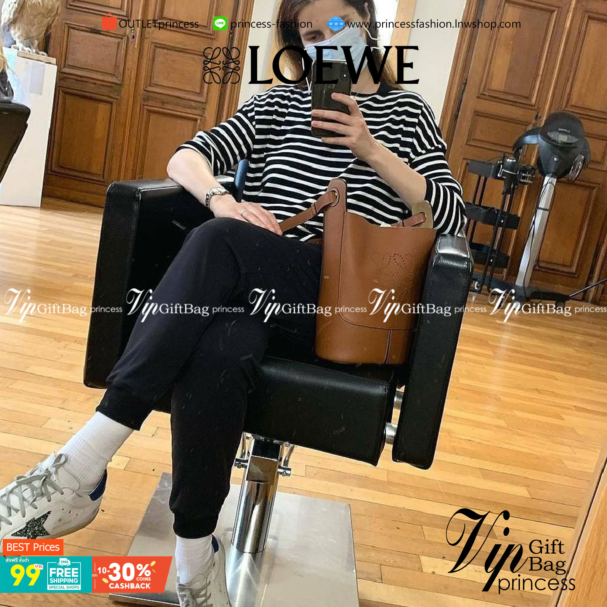 พร้อมส่งความสวย! Super Rare! ห้ามพลาด! LOEWE HOBO LEATHER SHOULDER BAG VIP GIFT WITH PURCHASE (GWP) กระเป๋าหนังแท้พรีเมี่ยมกิ๊ฟ Limited Edition จาก LOEWE PERFUME DUTYFREE รุ่น Rare items วัสดุหนังแท้ Lambskin หนังนิ่มสวยดีไซน์หรูด้านหน้าฉลุโลโก้ Loewe Ana