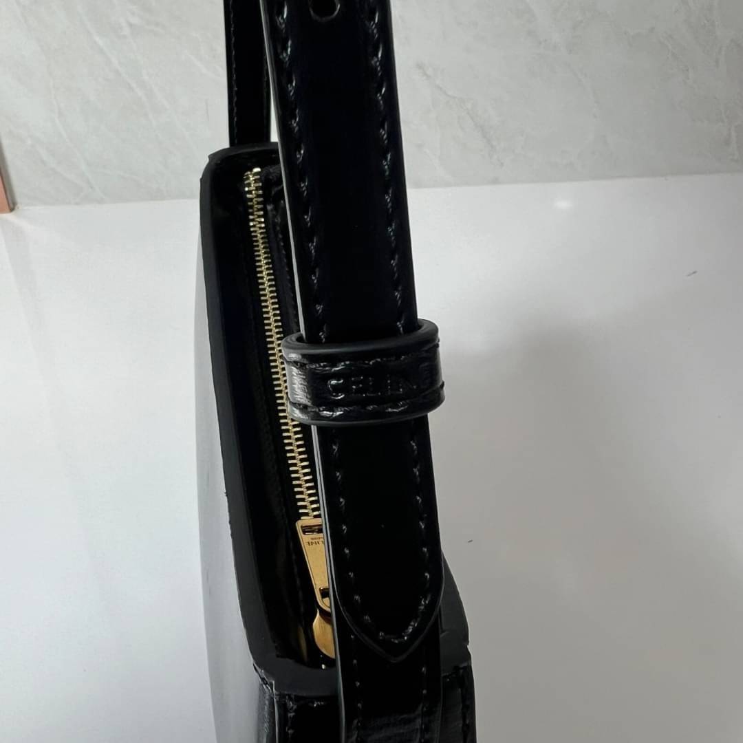 CELINE MEDIUM TILLY BAG IN SHINY CALFSKIN กระเป๋าสะพายไหล่/สะพาย คอลใหม่ทรงสวย มาแรง สวยหรูหรา