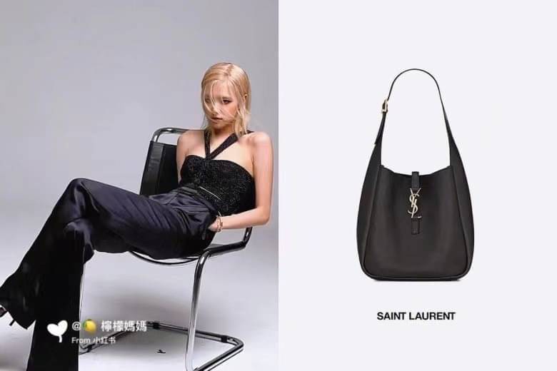 YSL Le 5 a soft hobo bag / YSL Tote 2022 มาใหม่มากก พร้อมส่งที่นี่ที่เดียวเลยค่า กระเป๋าที่สาวๆ ตามหากันหนักจริงๆ ตามรอยคุมโรเซ่ไปเลยค่าา งานเกรดออริจินอล หนังซอร์ฟสวย ภาพสินค้าถ่ายจากงานขายจริง ใช้งานต่างประเทศได้
