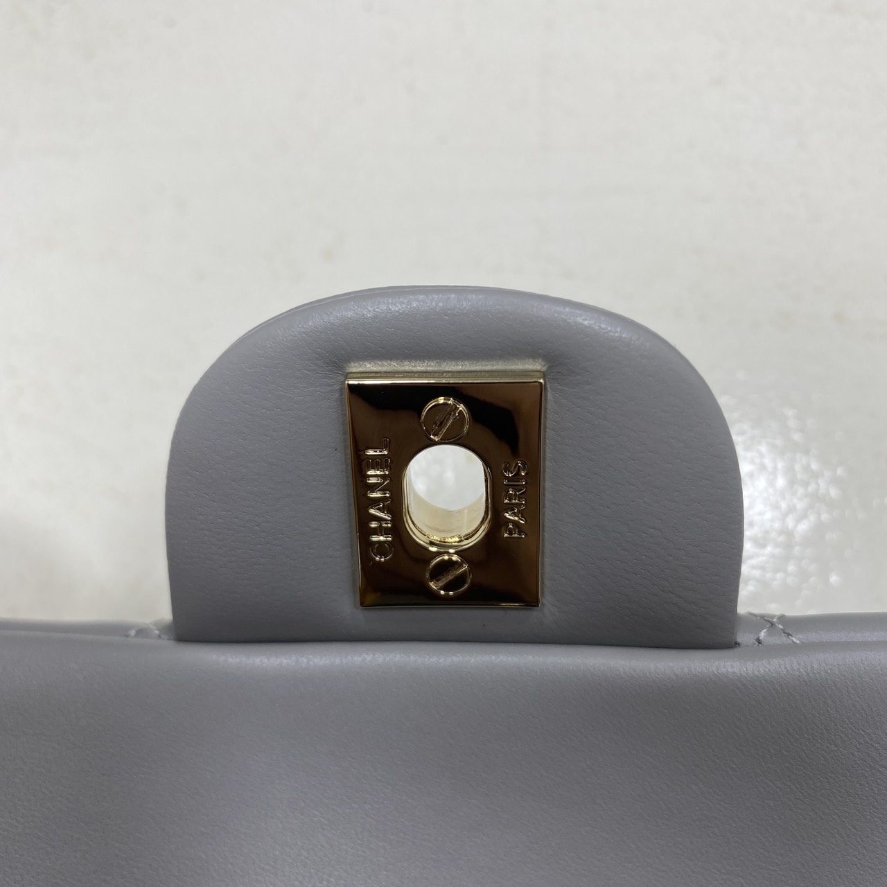 ORI หนังแท้ | CHANEL Classic Flap Bag TopHandle 20cm กระเป๋าสะพายคคลาสสิกพร้อมหูจับ หรูหราระดับตำนาน สวยงามเหนือกาลเวลา