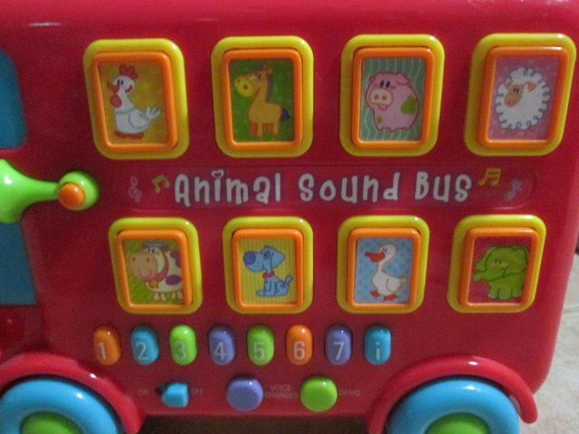 Animal Sound bus by Wazzan Toys ของเล่นเสริมพัฒนาการสำหรับเด็กมือสอง