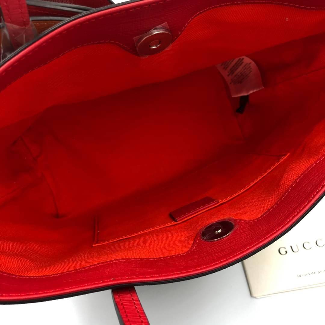 VIP 】Animal-Friendly Gucci Kid GG Supreme Tote Bag งานหนังแท้ทรงตั้งสวย ขนาดกะทัดรัด จุของได้เยอะ ใช้ได้ทั้งเด็กและผู้ใหญ่ น่ารักมากค่ะ