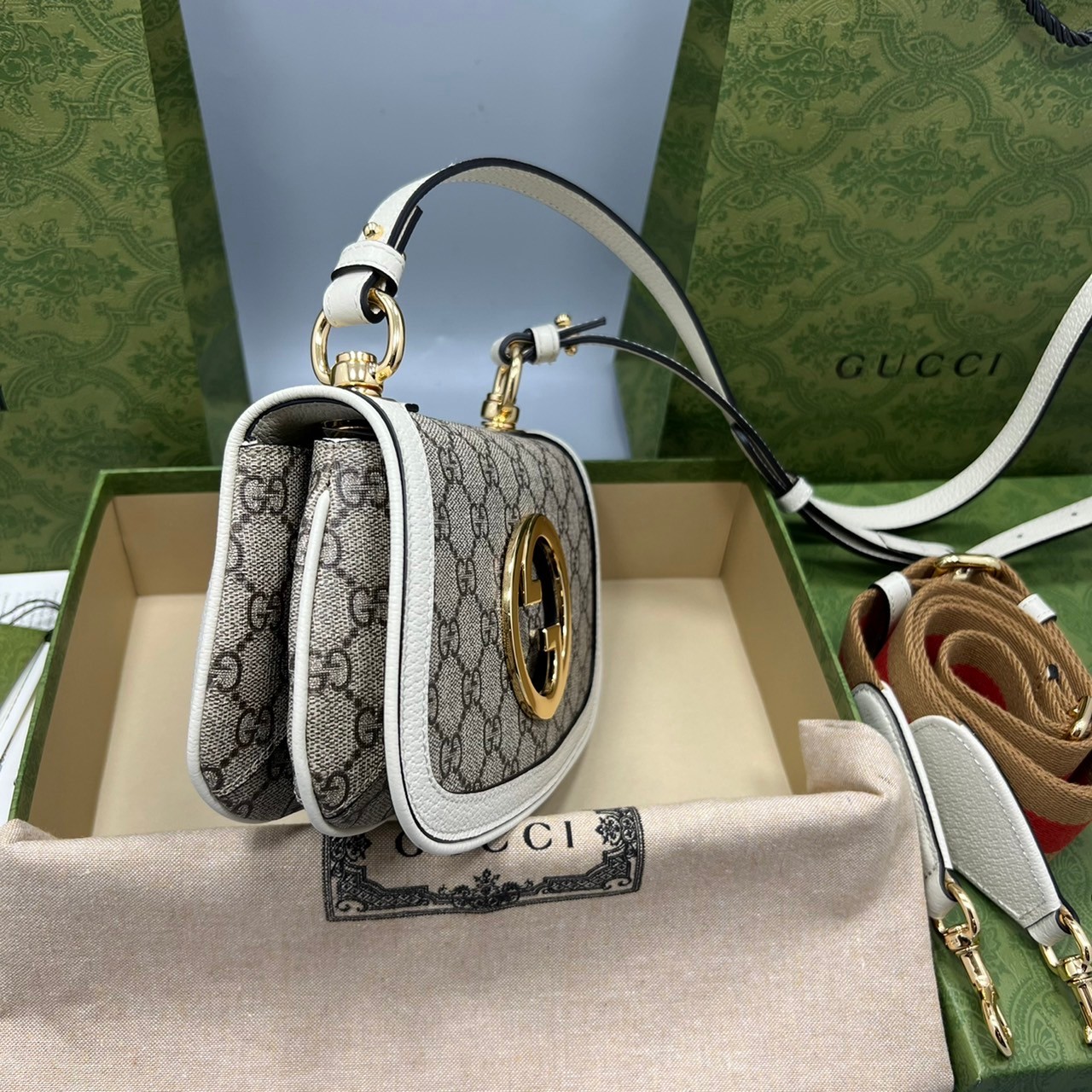 GUCCI Blondie mini shoulder bag เกรดเทพออริจินล หนังแท้และแคนวาสอย่างดี ภาพถ่ายจากงานขายจริง ใช้งานต่างประเทศได้ ผ่านทุก ตม