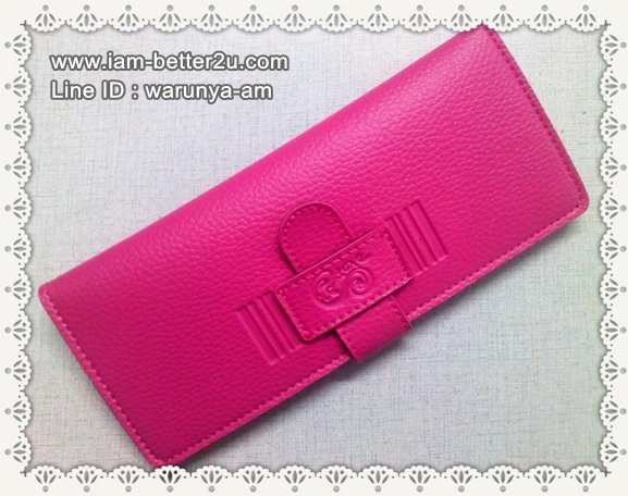 กระเป๋าสตางค์ใบยาว The Signature ใครที่ได้สัมผัส ต่างหลงรักทุกคน สวยงาม ขนาดพอดีมือ พกสะดวก ตัดเย็บเนี๊ยบ เป๊ะทุกรายละเอียด