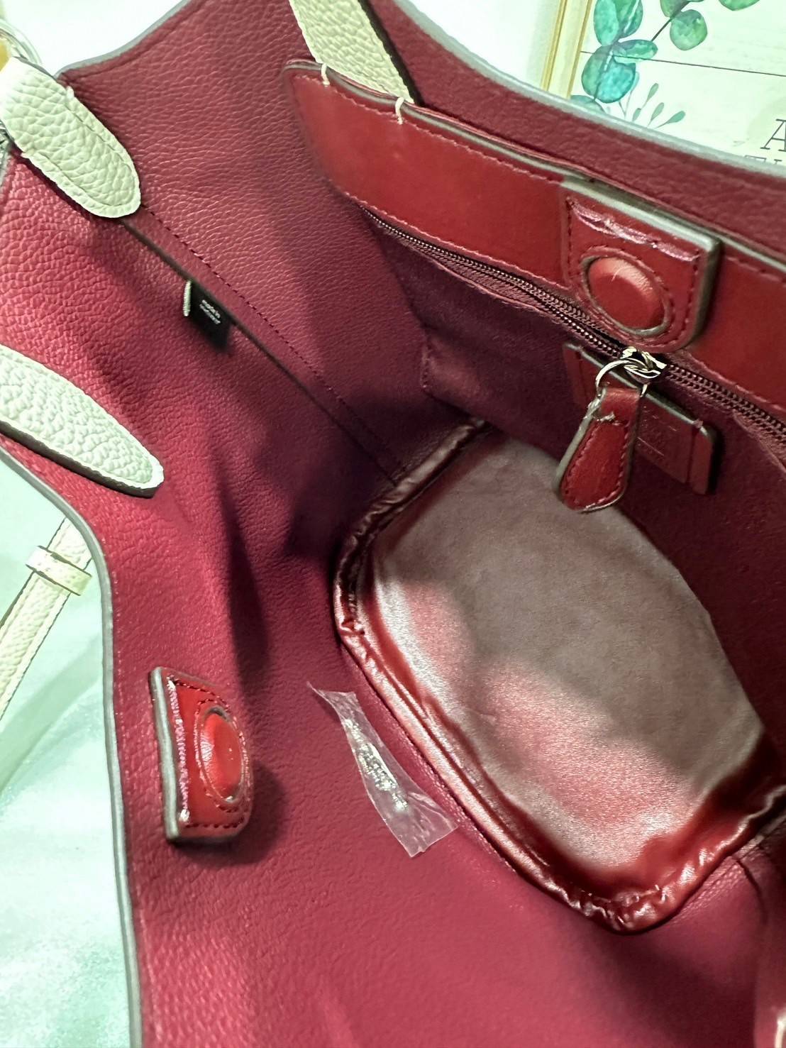 พร้อมส่ง 5 สี COACH HANNA BUCKET BAG กระเป๋าถือ/สะพายข้างทรงบักเก็ตรุ่นใหม่ดีไซน์เก๋น่ารัก เกรดท็อปออริ เกรดดีสุด สลับแท้ 1:1