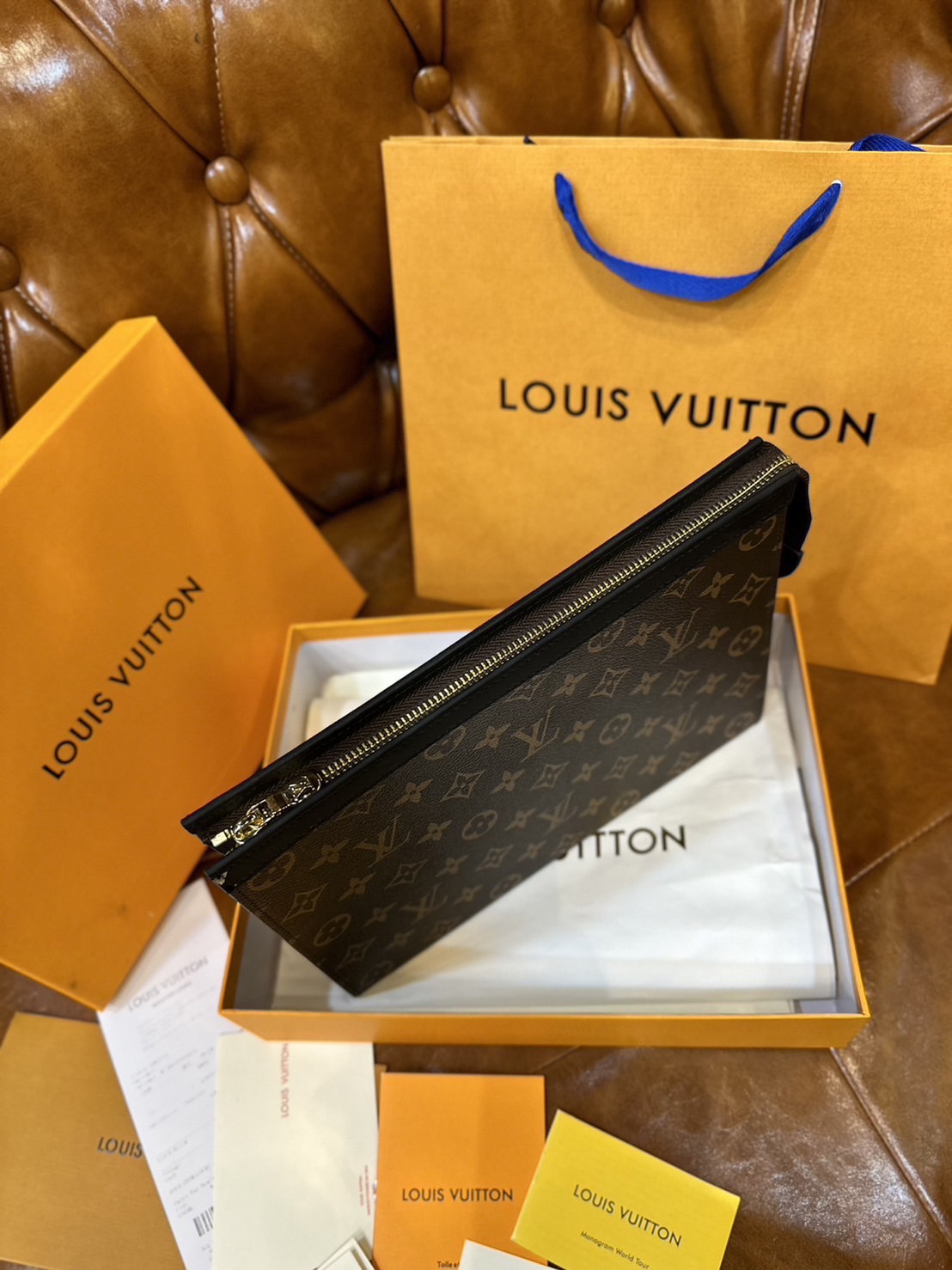 LV Pochette Voyage MM / LV Clutch กระเป๋าถือทรงคลัช ทรงพอช เกรดออริ สลับแท้ 1:1 ใช้ต่างประเทศได้ ใช้ได้ทั้งชายหญิง
