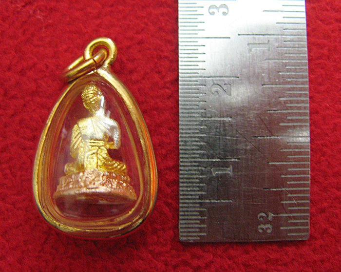 พระอุปคุตมหาลาภ ร่ำรวยเงินทอง เนื้อสามกษัตริย์เลี่ยมทองไมครอนพร้อมใบคาถาค่ะ