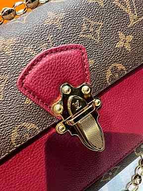 หนังแท้ LOUIS VUITTON VICTOIRE BAG พร้อมส่งที่ไทย