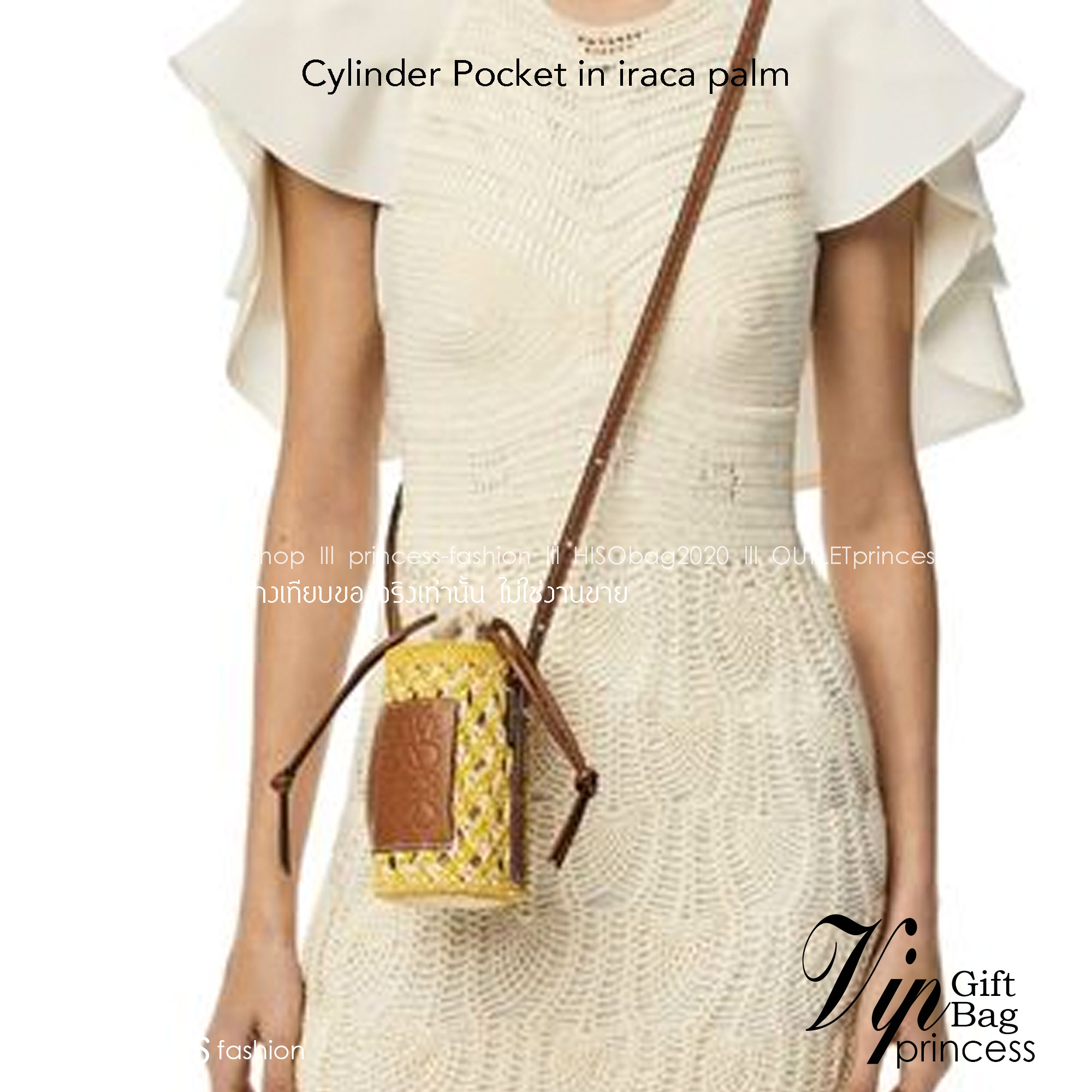 LOEWE Cylinder Pocket in iraca palm and calfskin กระเป๋าสาน สไตล์มินิมอล ไซส์มินิตะมุตะมิ น่ารักไม่ไหว แล้วคือดีต่อใจ แมทช์ง่ายใช้ได้กับทุกลุคค่ะบอกเลย