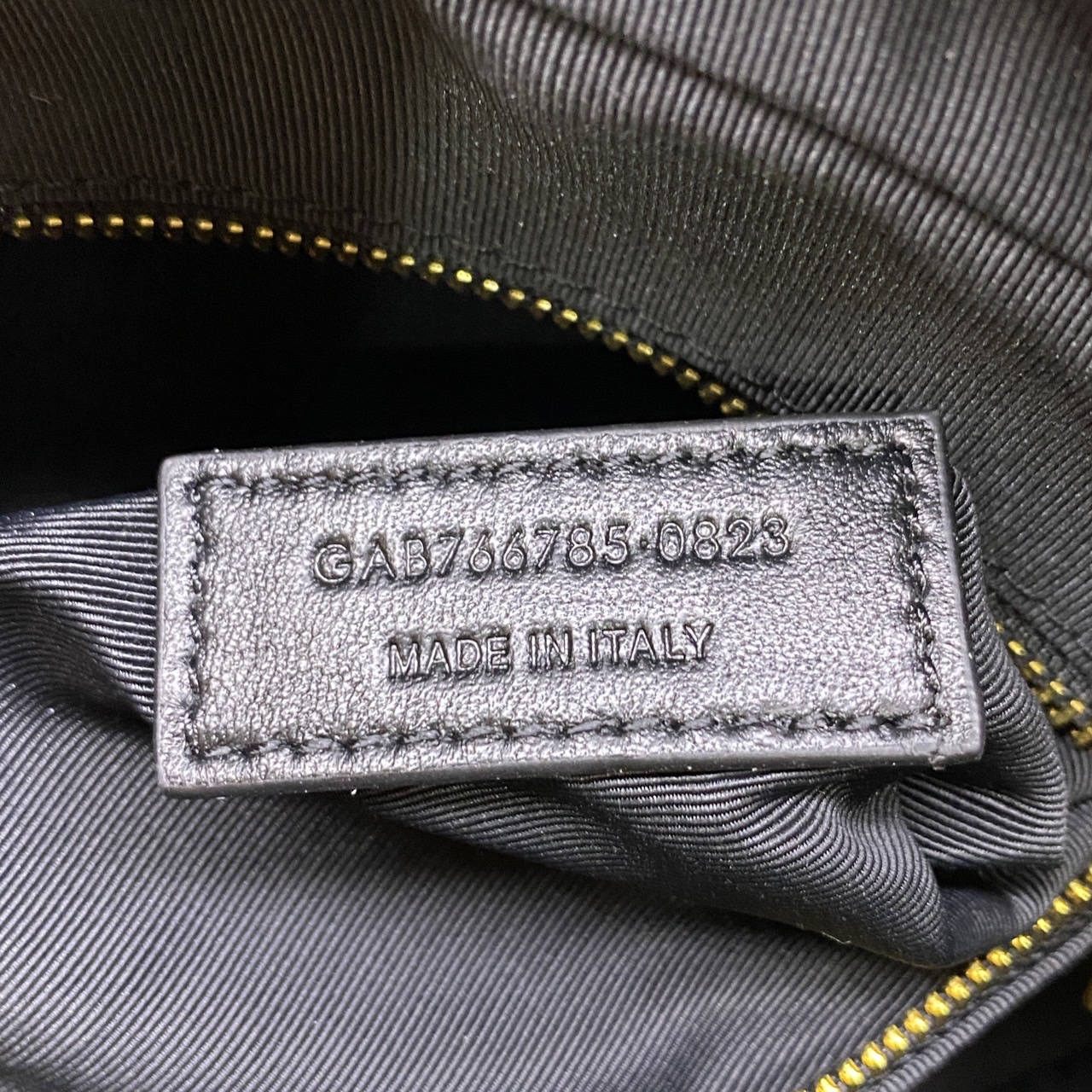 YSL LYIA DUFFLE IN QUILTED / YSL Keepall กระเป๋าสะพายใบใหญ่ ใช้เดินทางได้ งานหนังสวยเต็มใบ เกรดออริ สลับแท้ 1:1 ใช้ต่างประเทศได้