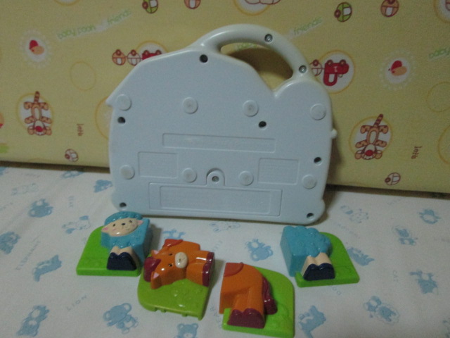 Toy / Game LeapFrog Fridge Farm Magnetic Twenty Five wacky Animal Set with Farmer Tad plays five banjo tunes ของเล่นมือสอง