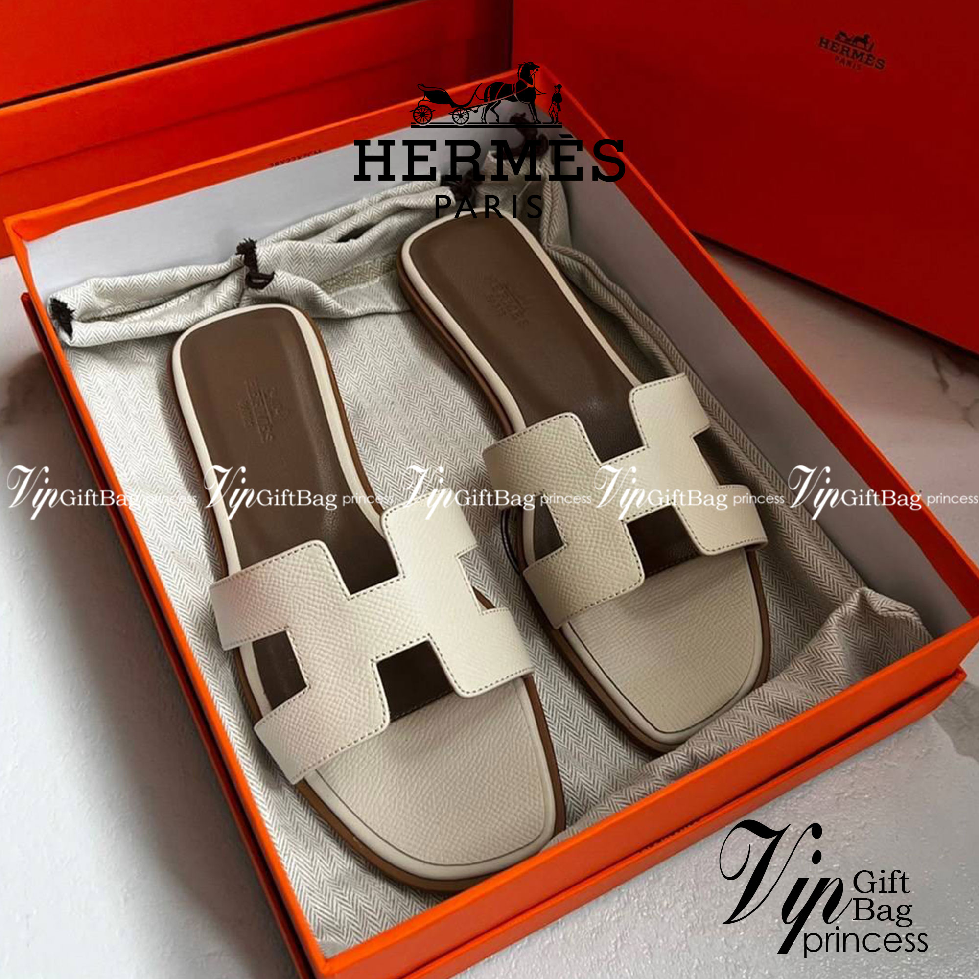 หนังแท้ Hermes sandal Epsom leather รองเท้าแตะงานสั่งตัตใช้สลับแท้ เกรดออริจินอล 1:1 เกรดเหมือนสุด มี series code ทุกคู่ งานตัดเย็บปราณีตละเอียด ใส่สบาย ไม่ลื่น ใช้ทนนาน เกรดนี้คุ้มมาก ไม่ผิดหวังค่ะ ภาพสินค้าถ่ายจากงานขายจริง ใช้งานต่างประเทศได้