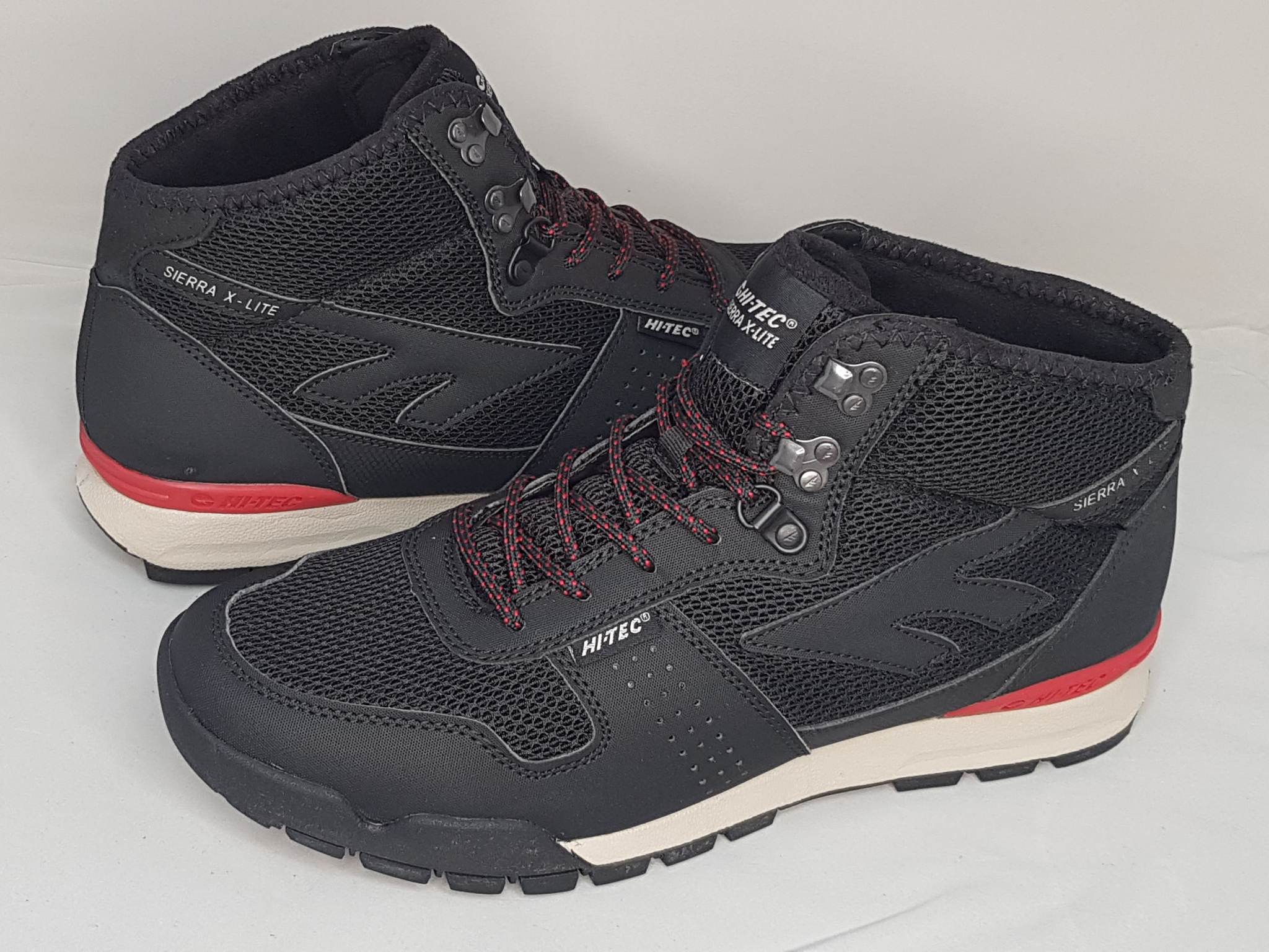 Hi-Tec Sierra X Lite - Black/Red M10.5us/43.5eu