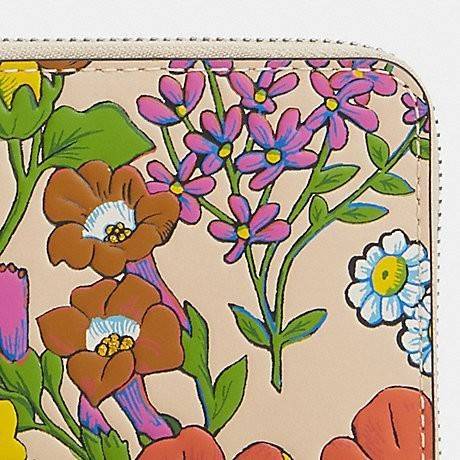 COACH LONG ZIP AROUND WALLET WITH FLORAL PRINT CJ373 / CR930 กระเป๋าสตางค์ใบยาวลายดอกไม้สดใส เกรดท็อปออริ เกรดดีสุด สลับแท้ 1:1 ใช้ต่างประเทศได้