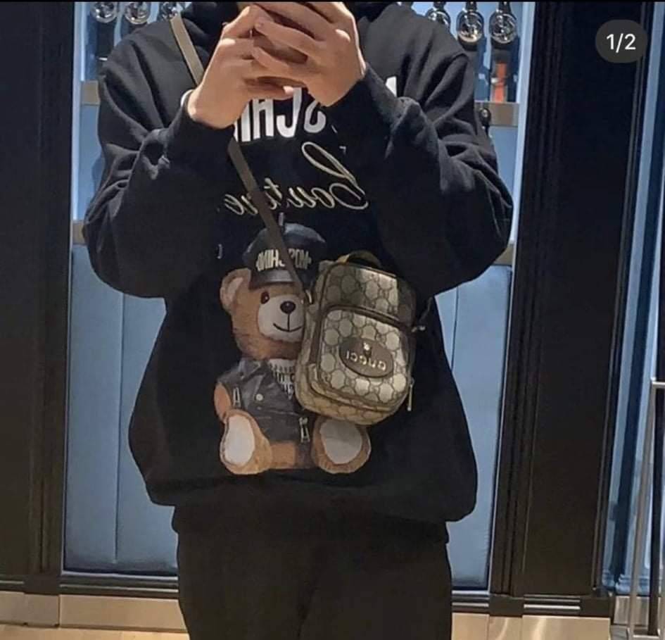 หนังแท้ GUCCI Neo Vintage mini bag / GG Mini Crossbody bag กระเป๋าสะพายข้างใบเล็ก ใช้ได้ทั้งชาย/หญิง งานหนังแท้ทั้งใบ ออริจินอลเกรด ภาพสินค้าถ่ายจากงานขายจริง ใช้งานต่างประเทศได้ค่ะ