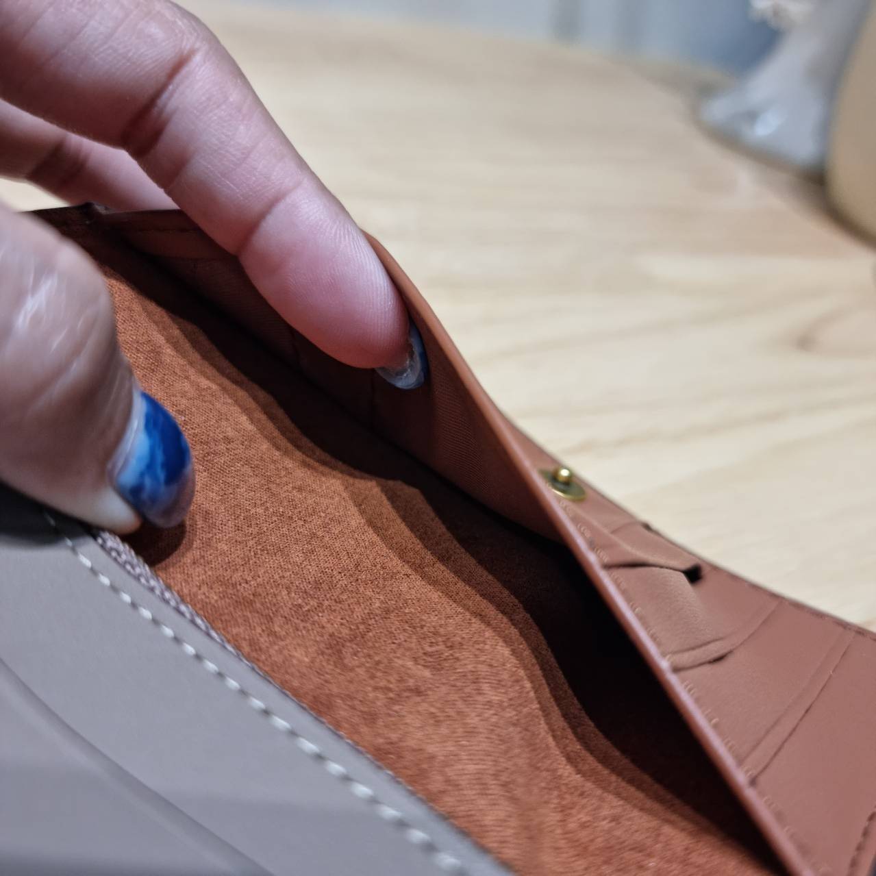 COACH SLIM CARD CASE IN SIGNATURE CANVAS C4818 / C5870 / C4818 กระเป๋าถนอมบัตรกึ่งกระเป๋าสตางค์ เกรดท็อปออริ เกรดดีสุด สลับแท้ 1:1 ใช้ต่างประเทศได้