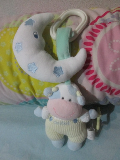 OshKosh Baby Pull Toy_Cow and Harvest Moon ของเล่นเสริมพัฒนาการสำหรับเด็กมือสอง