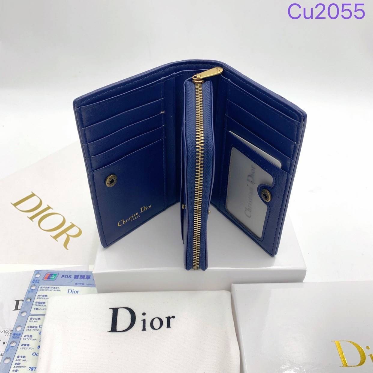 DIOR Zipped Wallet jacquard leather / DIOR Card Holder กระเป๋าสตางค์ ใบกลางแบรนด์หรู พร้อมช่องซิปกลาง ใส่บัตร ใส่ธนบัตรได้เยอะ ครบจบในใบเดียว พร้อมส่งที่ไทย ภาพสินค้าถ่ายจากงานขายจริง ใช้งานต่างประเทศได้