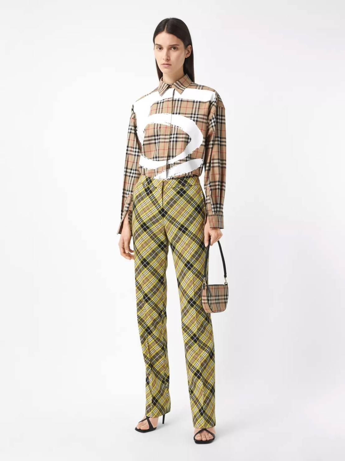 พรีเมี่ยมกิ๊ฟแท้ 100% 】BURBERRY FRAGRANCES VINTAGE SHOULDER BAG VIP GiFT WITH PURCHASE (GWP) พรีเมี่ยมกิ๊ฟ Limited Edition จากเคาน์เตอร์ BURBERRY FRAGRANCES