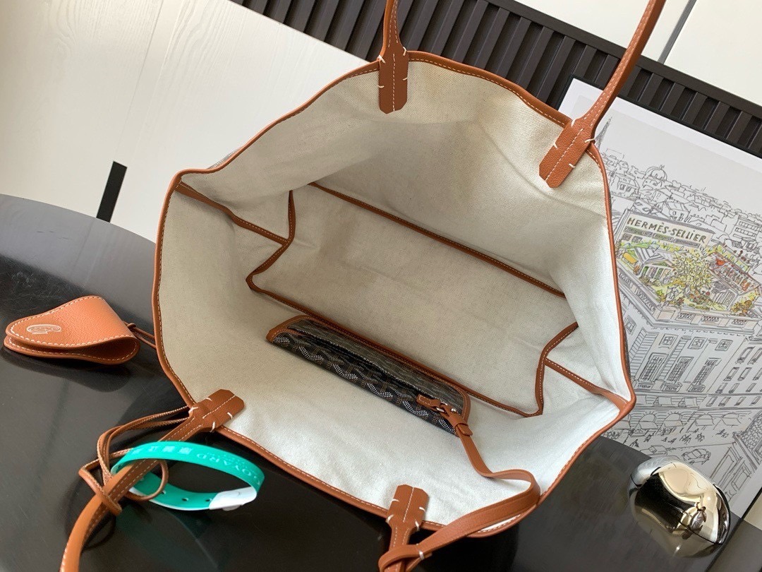 GOYARD PM TOTE BAG กระเป๋าทรงโท้ทใบใหญ่ หนังแท้สวยเป๊ะ เกรดท็อปออริ สลับแท้ 1:1 เกรดดีสุด ใช้ต่างประเทศได้ ผ่านทุก ตม.