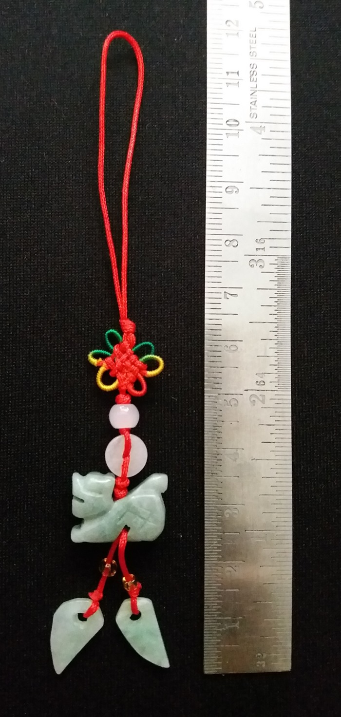 จี้กิเลนหินหยกแบบเล็ก เสริมดวงปีมะโรง ปี2562 ช่วยนำความโชคดีมาสู่ท่าน แบบ1ค่ะ